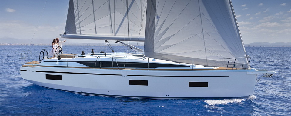 The world premiere of the BAVARIA C42
