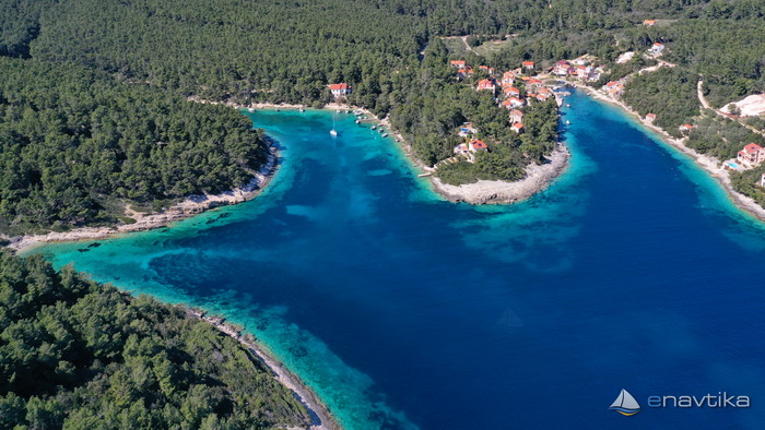 Zaliv Tri Luke, otok Korčula