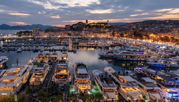Cannes Boat Show