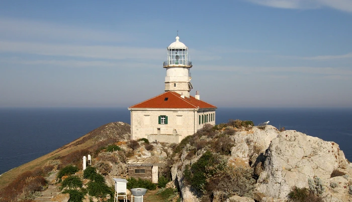 Svetilniki_na_Hrvaskem