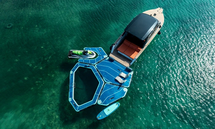 Moto_Nautika_Grand