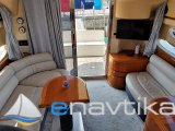 Oddamo v najem plovilo Azimut 39 fly