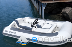Gumenjak WILLIAMS Minijet 280 s prikolico